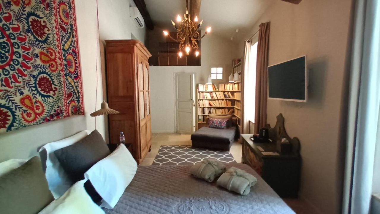 Le Complot : Maison Privée En Plein Coeur D'avignon Hébergement de vacances Avignon