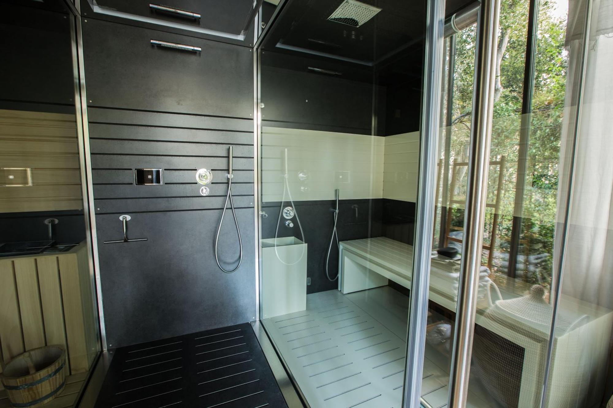 Le Complot : Maison Privée En Plein Coeur D'avignon Hébergement de vacances *